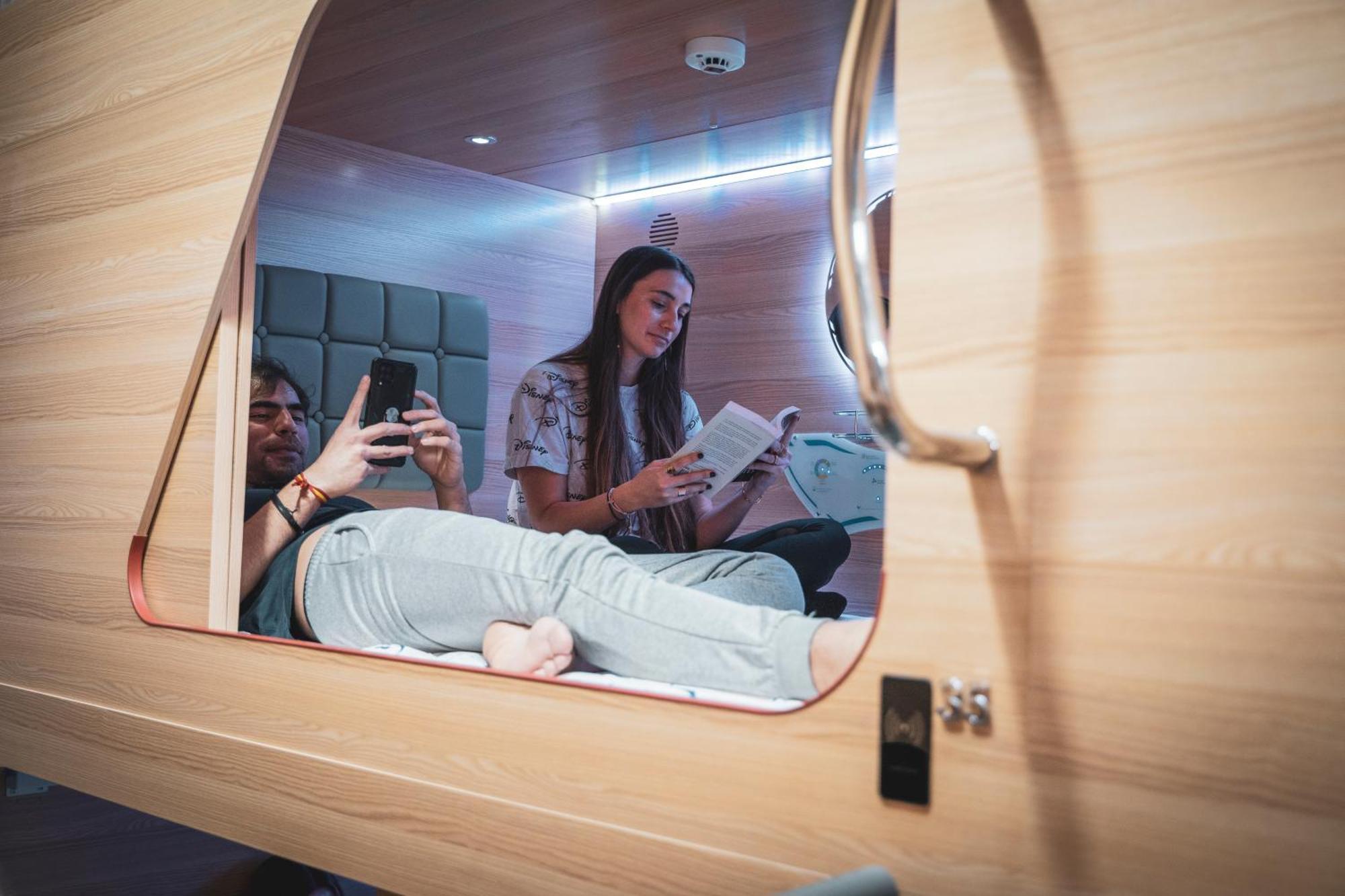 Gallery Hostel Madrid Residencia Εξωτερικό φωτογραφία