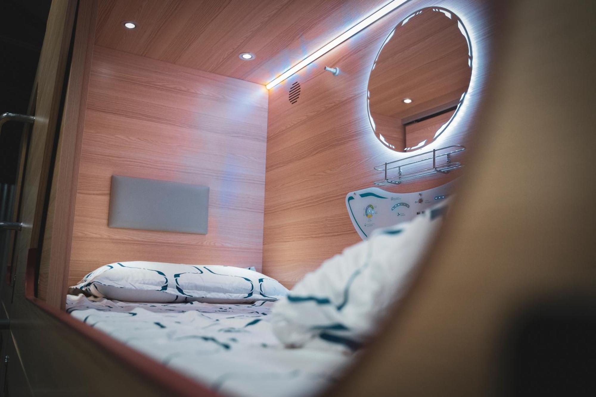 Gallery Hostel Madrid Residencia Εξωτερικό φωτογραφία