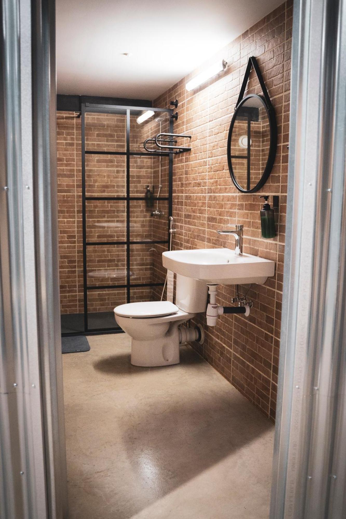 Gallery Hostel Madrid Residencia Εξωτερικό φωτογραφία